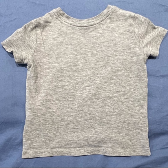 EUC GAP Thomas & Friends Kids T-Shirt with Colorful Train Characters (12-18 mos) - Picture 6 of 7